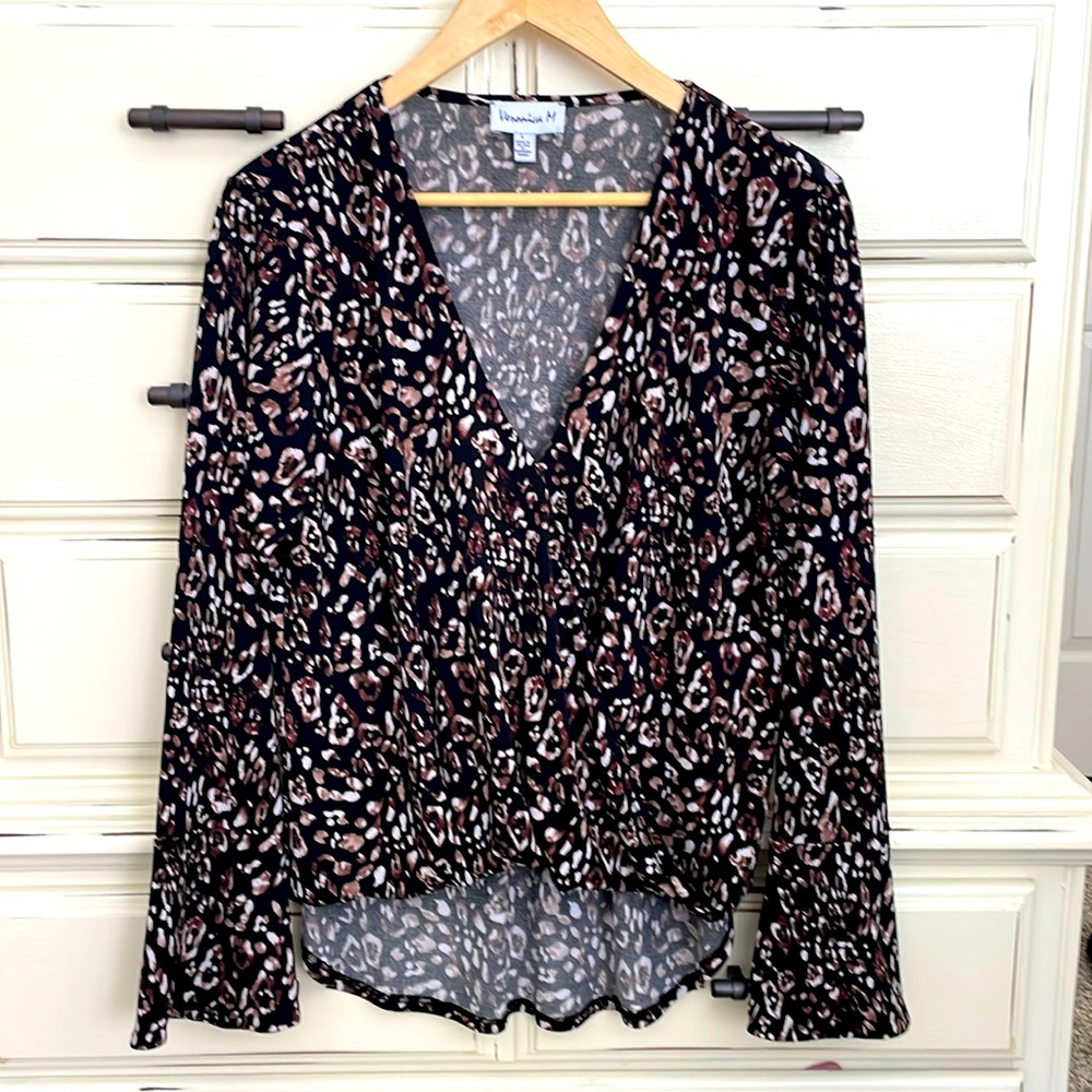 Veronica M blouse with suplice bottom